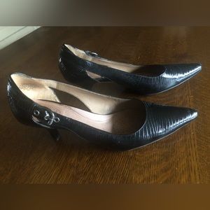 Joan & David circa comfortable black leather dress shoes | size 9